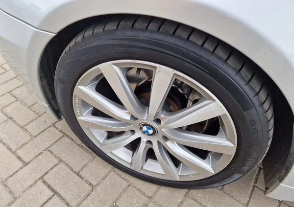 BMW Seria 5 cena 32000 przebieg: 232000, rok produkcji 2009 z Raszków małe 742